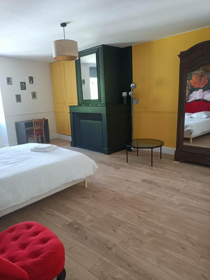 Au 66 Maison Centre Ville-Parking Gratuit Et Wifi Nogent-le-Rotrou Exterior foto